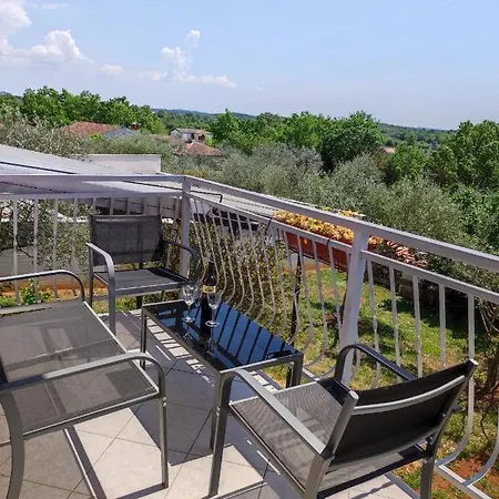 Erenda Apartman Fuškulin
